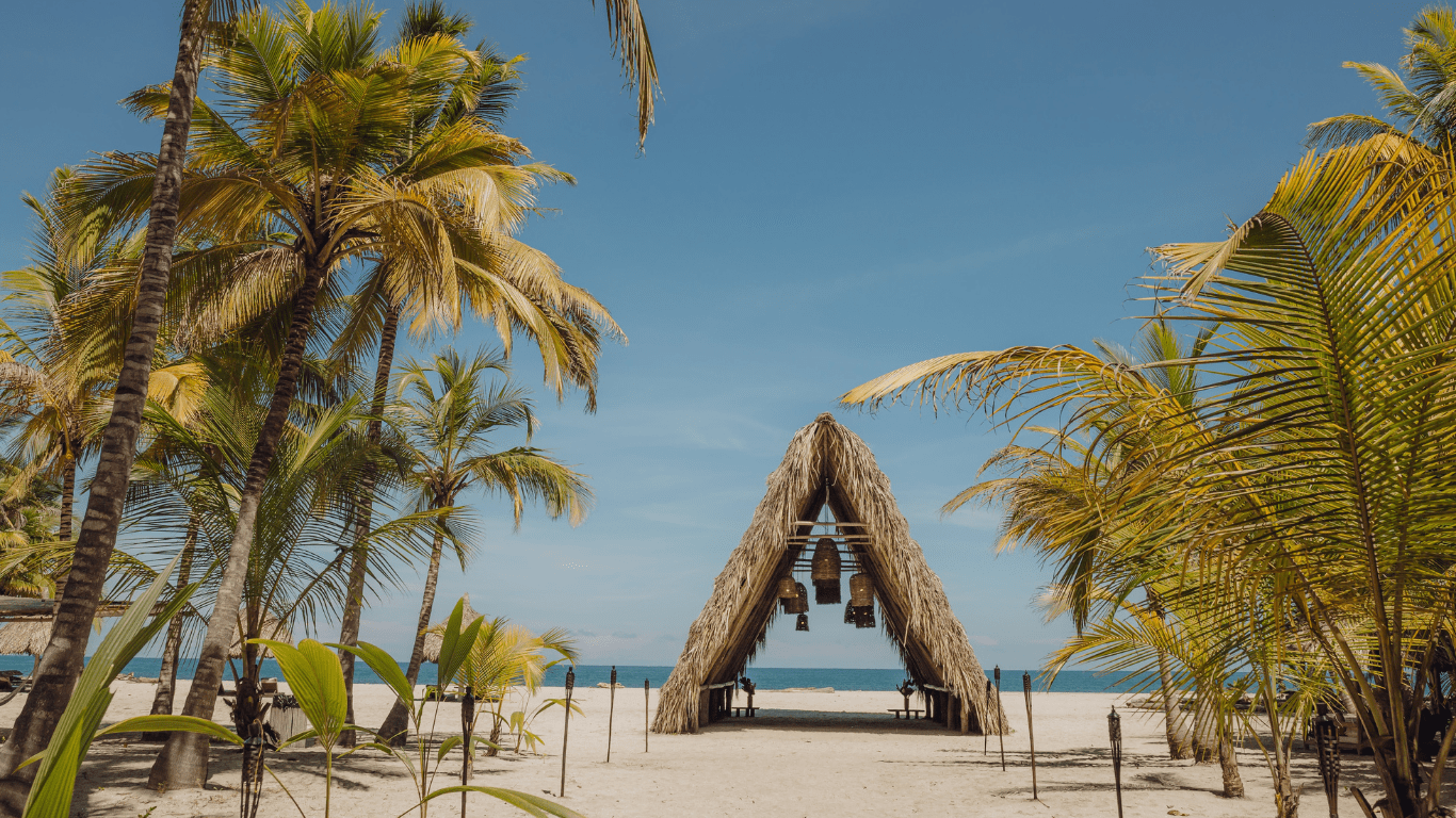 Gitana del Mar Colombia yoga retreats